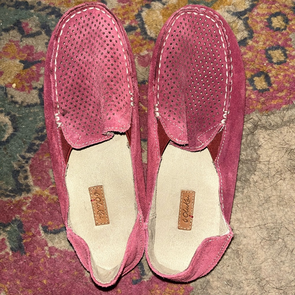 Hot Pink Olukai shoes